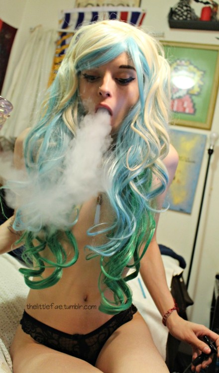 thelittlefae:   wishlist | instagram | mv | mfc | nsfw snapchat | nsfw blog | twitter  #420