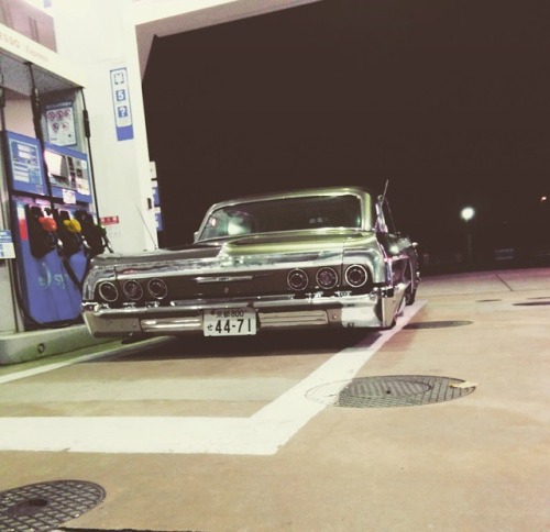 Cars & Shit