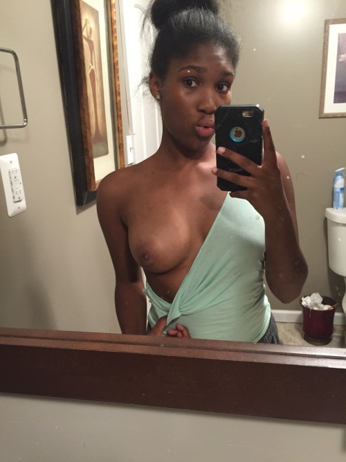 Freakygirl & 18