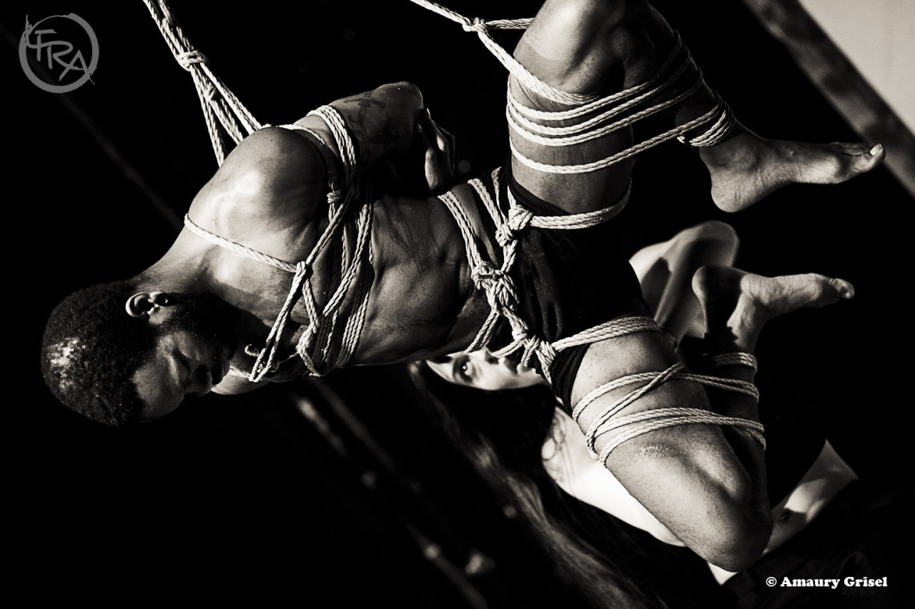 amaury-grisel-shibari:  Bishop Black &amp; Gestalta Judd performing at LFRAPhotography