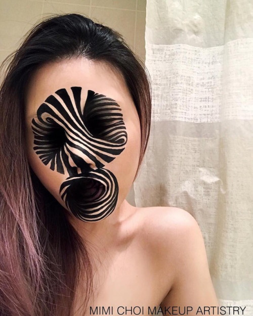 mymodernmet: Makeup Artist Paints an Incredible adult photos