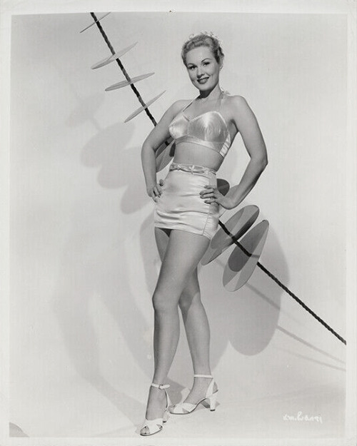 fitesorko:Virginia Mayo