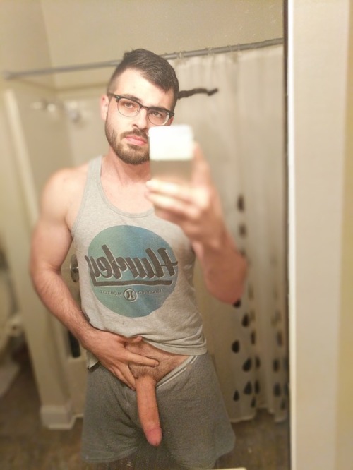 straightboyspics:  I only like straight boys :PMore STRAIGHT BOYS PICS Here!