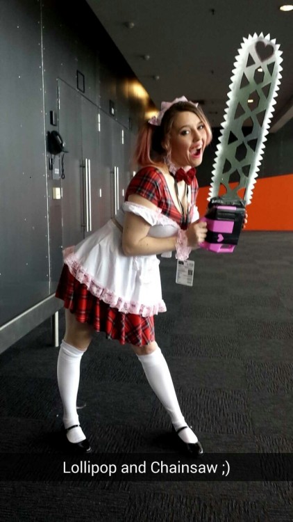 Lollipop and Chainsaw cosplay from pax australia