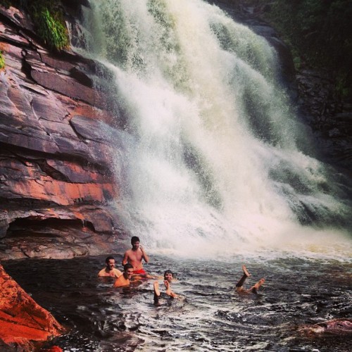 evanoesnadaespecial:  instagram:  Venturing into Venezuela’s Angel Falls To view more photos and videos from Angel Falls explore the Angel Falls location page and browse the #angelfalls and #saltoangel hashtags. Venezuela’s El Salto Ángel, or Angel