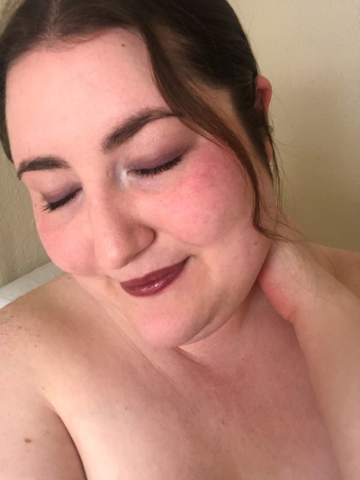 thegoodhausfrau:I’ve been tagged for some selfies I think but I’m so tired I have forgotten who and if I already did them and also what day of the week I’m on. But have some eyeshadow selfies. 