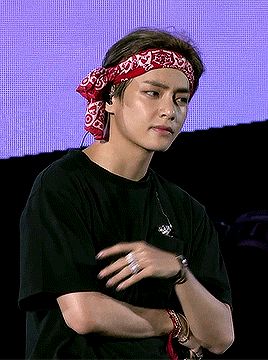Missing Taehyung Hours (3/??) Cr. Namuspromised