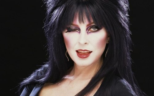 izzy-bd - Inspirado em Elvira, Mistress of the Dark,...
