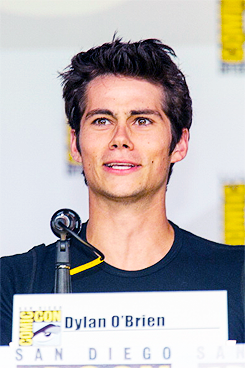 Stanley-Tsaii:  Osheaian:  Teen Wolf Cast At Comic Con + Faces  Holland And Dylan.