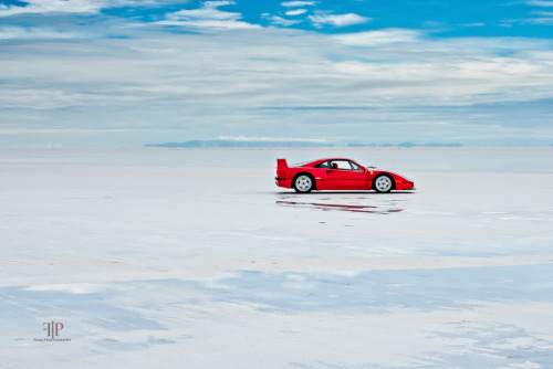 Ferrari F40 | Desolate by Folk|Photography. (par Folk|Photography)