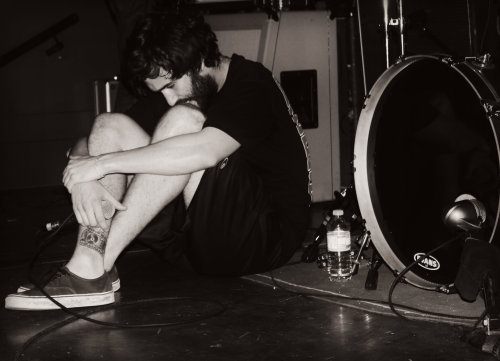 u-r-all-douchecanoes:  Dan Lambton/Real Friends 