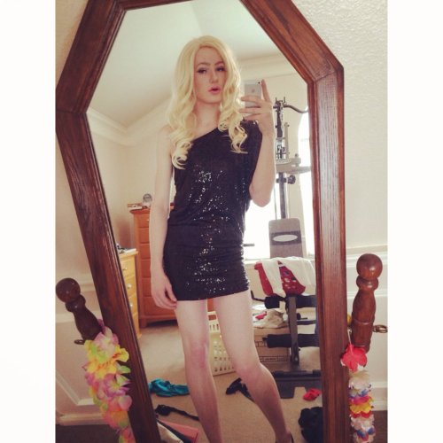 http://prettycd.tumblr.com/post/109129305539