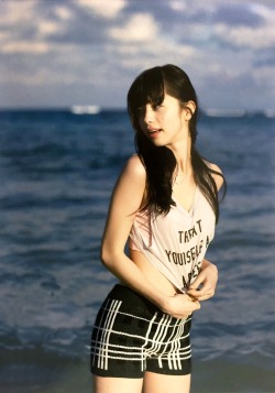The-Other-Side-Of-Summer:  中条あやみ