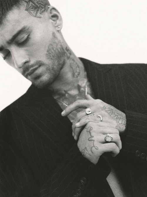 keepingupwithzaynmalik: Zayn for British Vogue (December issue) by Scott Trindle