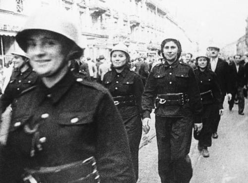 the-female-soldier:
Polish women march through the streets of Warsaw as part of the city’s defense forces during the German Invasion of Poland, 16th September 1939.
Photo from The Atlantic. #women in war #ww2#wwii#poland