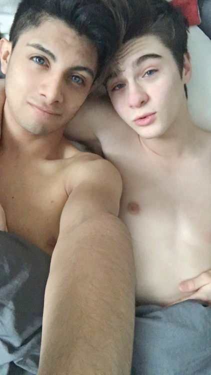 2boys-are-better: :3
