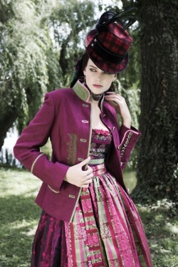 steampunk-girl:  Steampunk Girl