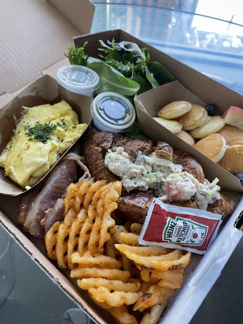 Lobster brunch boxSource: reddit.com/r/foodpornfoodmyheart.tumblr.com | camps