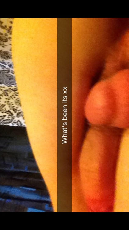 snapchatladsexposed:  More of this hotty 