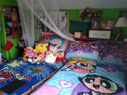 90s-2000sgirl: My room.