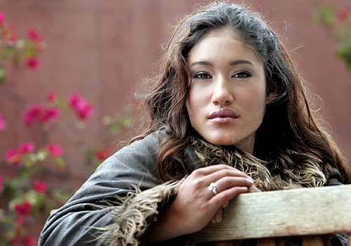 cultureunseen:  Salute to our native Queens, Mothers and Sisters. 