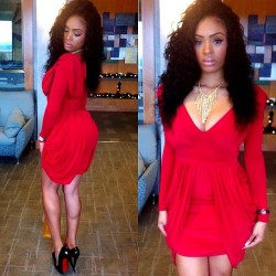 Fashionistasrus:  Robin Follow Fashionistasrus For More Fashionistas 
