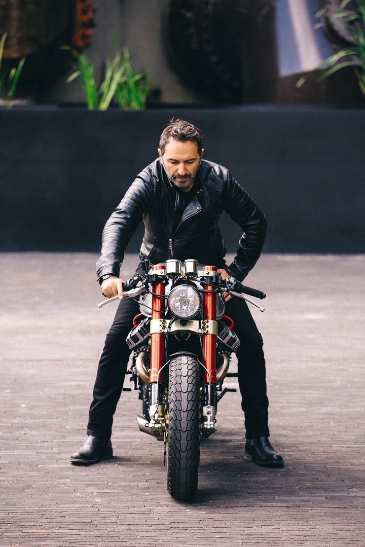 caferacerpasion:  Is the perfect motorcycle? â€ªSacha Lakicâ€¬ â€ªwith