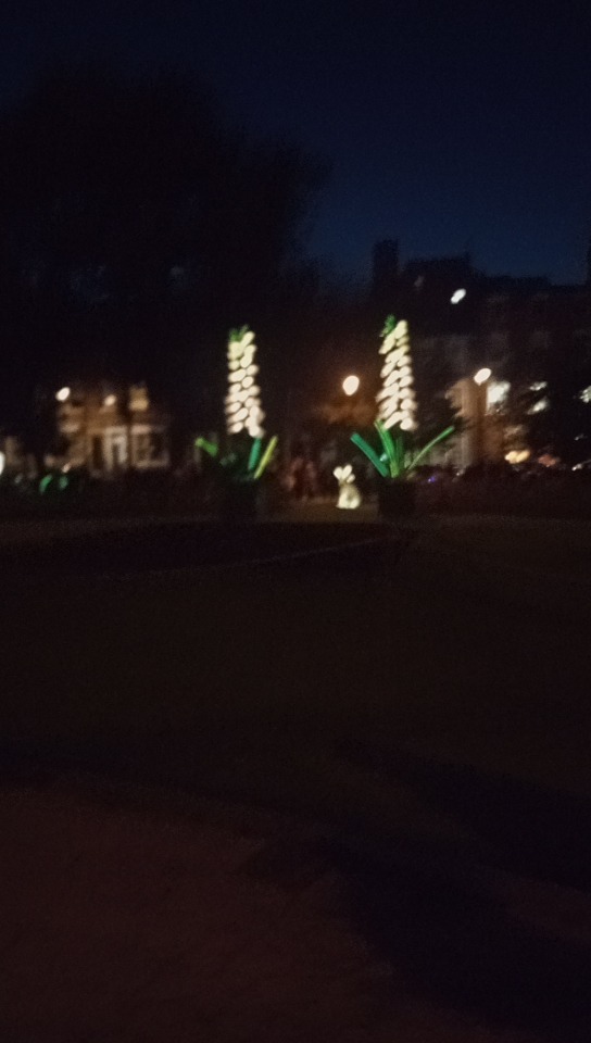 #LeedsLightNight2021