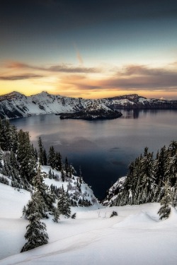 sublim-ature:  Crater Lake, OregonJasman Mander