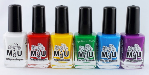 Mundo de Uñas meets MoYou London Hipster plate