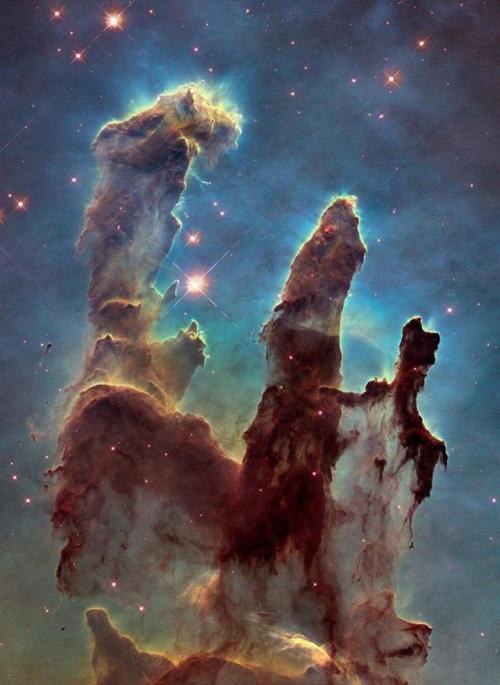 (via Pillars of Creation : spaceporn)