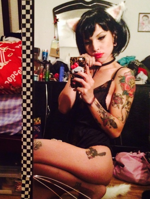 pvrplerain:  jeskitten:  Jeskitten.tumblr.com  I love when old posts get popular again.