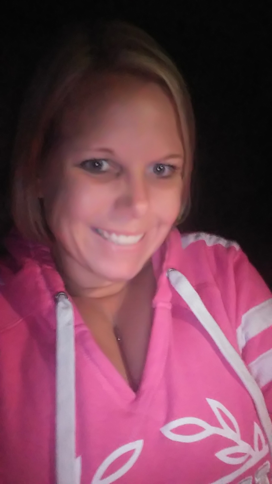 frkysexymom33:  Good morning and Happy Friday!!! 😁😁