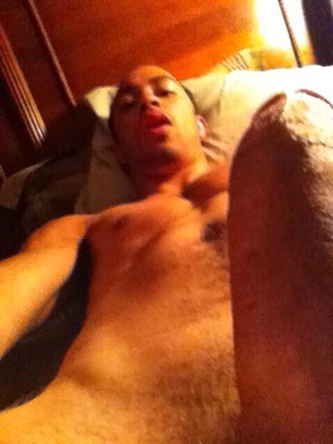 expossingpapis69:  I want to blow him😍😍😍💦💦💦👅🍆😫
