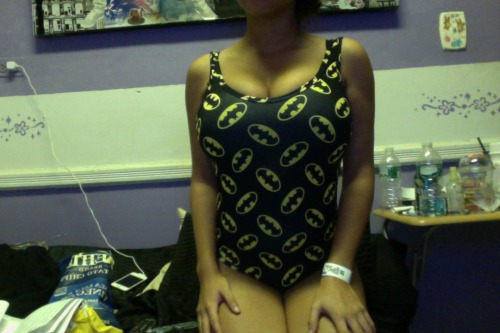 make-my-body-yours:  PLEASE excuse the mess that is my room. I haven’t had a chance to clean. But this came today (: I’m very happy.  Happy Batman Friday everyone!