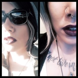 meaning-in-tragedy:  Today, she wanted to be queen. #leabian #lez_attack #girlswithtattoos #girlswithplugs  #_lgbtq_love_  So gorgeous