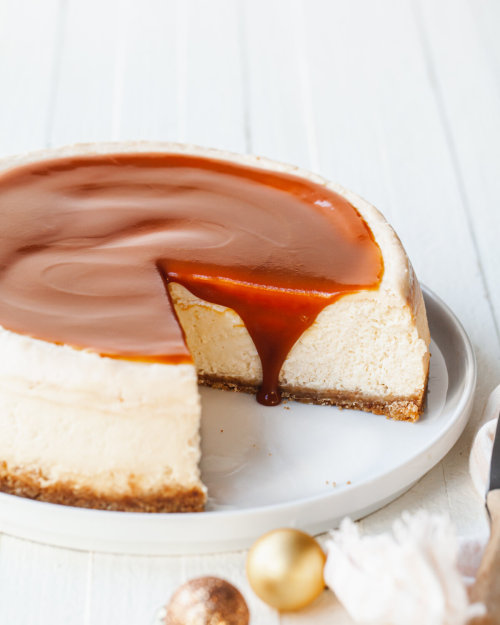 sweetoothgirl:Caramel Cheesecake Recipe