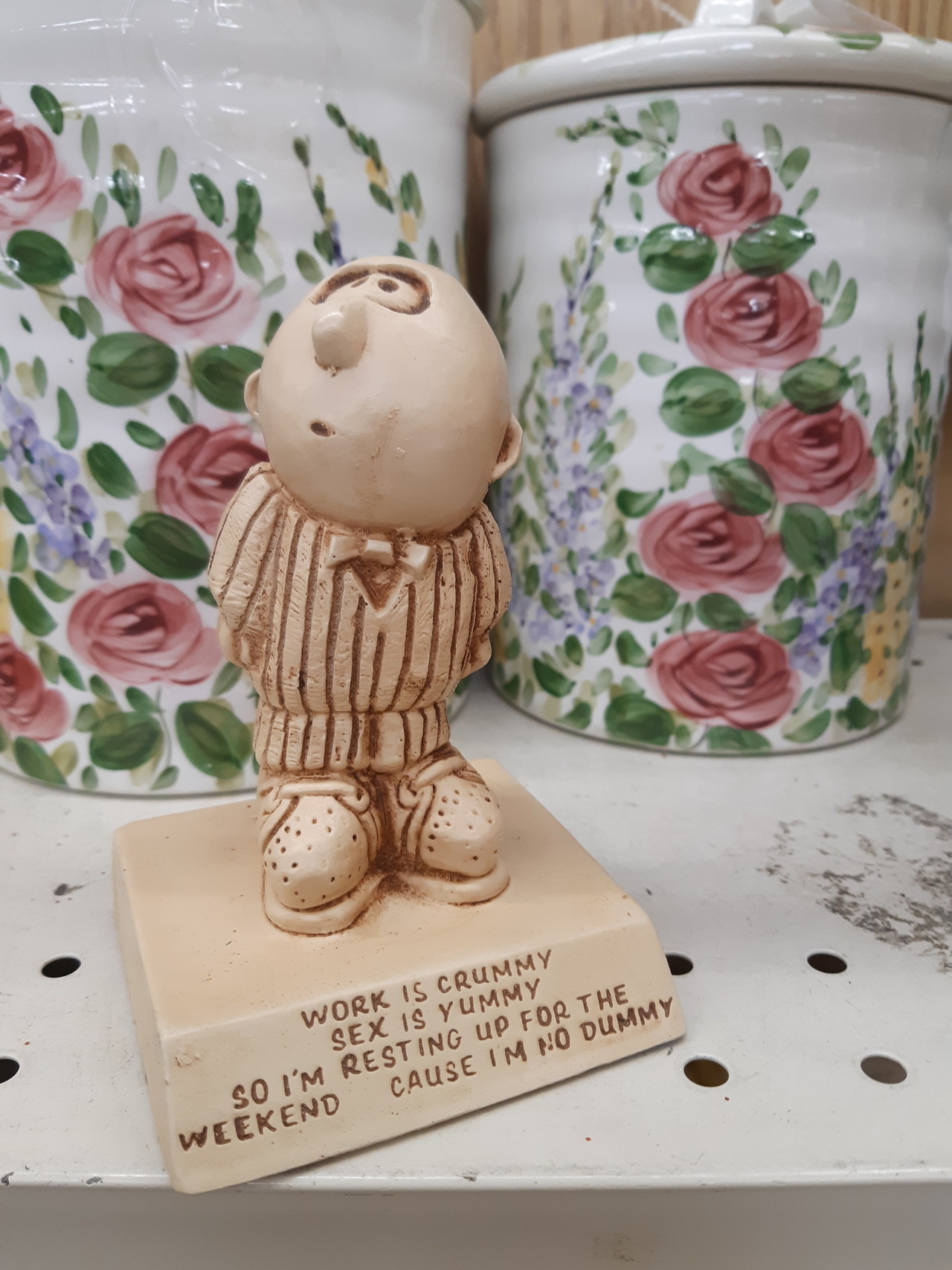 shiftythrifting:  Sillisculpt in the wild! They are just as gross looking as you