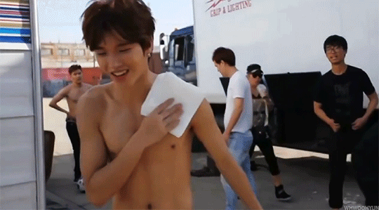 whwoohyun:  8 Days until Woohyun’s Birthday - Sexy Woohyun 