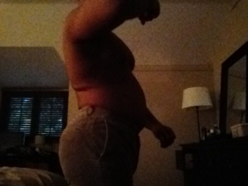 thedk159:  Here’s my gain so far (Submission) Talk about a gain! That belly and butt are coming in nicely!! Hoping for an update! He went from 180-215, you definitely look bigger than that though! Submissions can be sent via the “Submit” tab, by