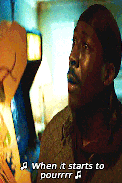 11ba253f36cd225e2f2e7b68dd472d4fb82b27ed.gifv
