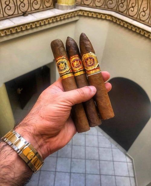 #FuenteFriday @j3fr85Like , Repost , Tag & Follow Us :#Cigar #Cigars #Botl #Sotl #Brothers