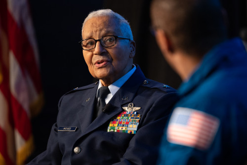 Trailblazers: The Story of a Tuskegee Airman : Retired U.S. Air Force Honorary Brigadier General Cha