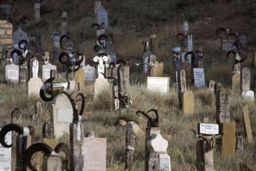 koilungfish: unexplained-events:Nokhur Cemetery Located in the village of Nokhur (Turkmenistan), thi