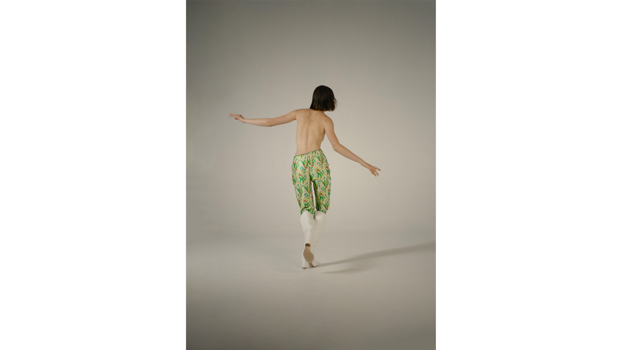 sickymag:  METHAMORPHOSIS for sickymag.comPhotography Ernesto SamponsFashion David