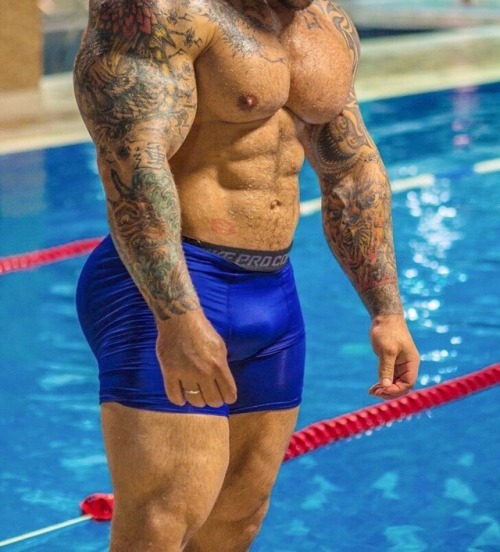 bodybuilders-are-hot:  Eugeny Filatov