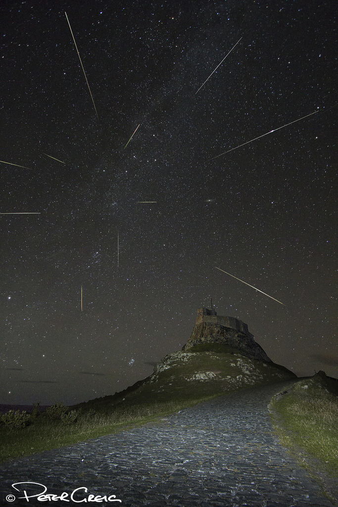 thenewenlightenmentage:  Persied Meteor Shower 2013: Images from Around the World