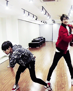 LOVE K-POP