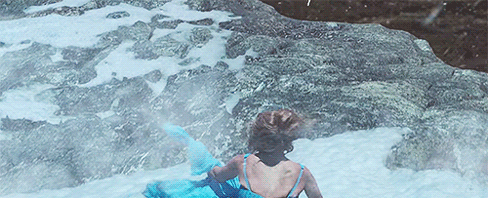 dancingroundtayskitchen:  Your necklace hanging from my neck