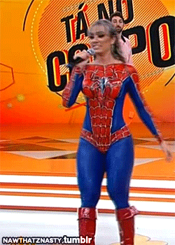 lado-b-fakes:  look man! here cums spiderman!!